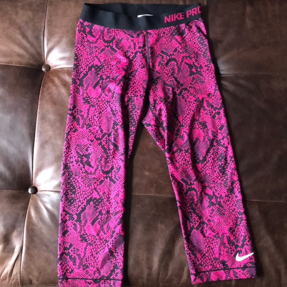 Nike Pro running leggings
